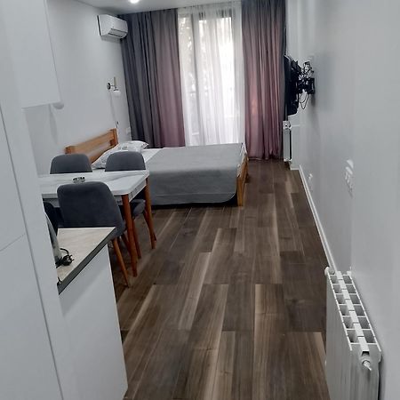 Next Apartments Batumi Exterior foto